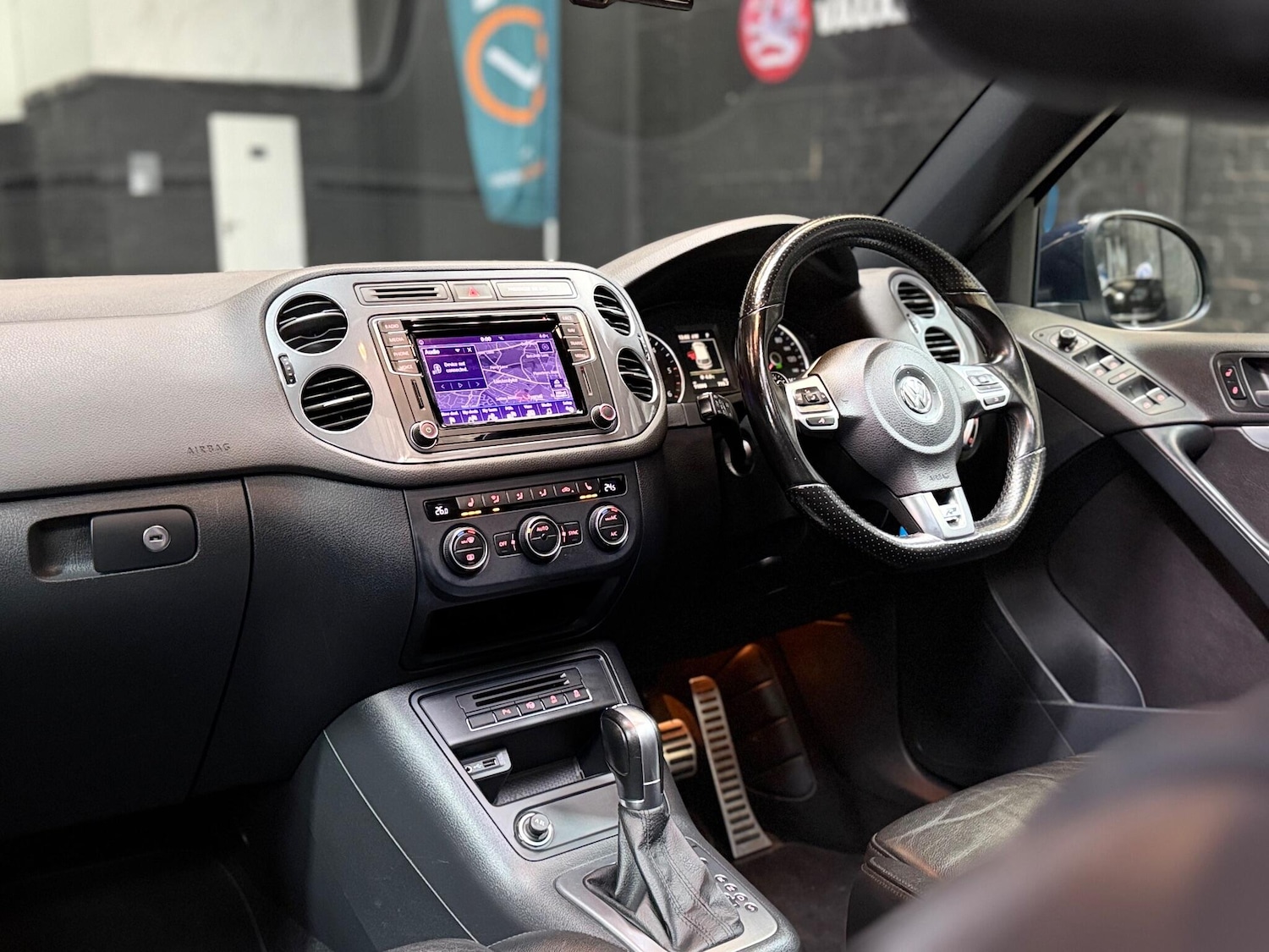 Used Volkswagen Tiguan 2015 for sale - 76714351: Photo 46