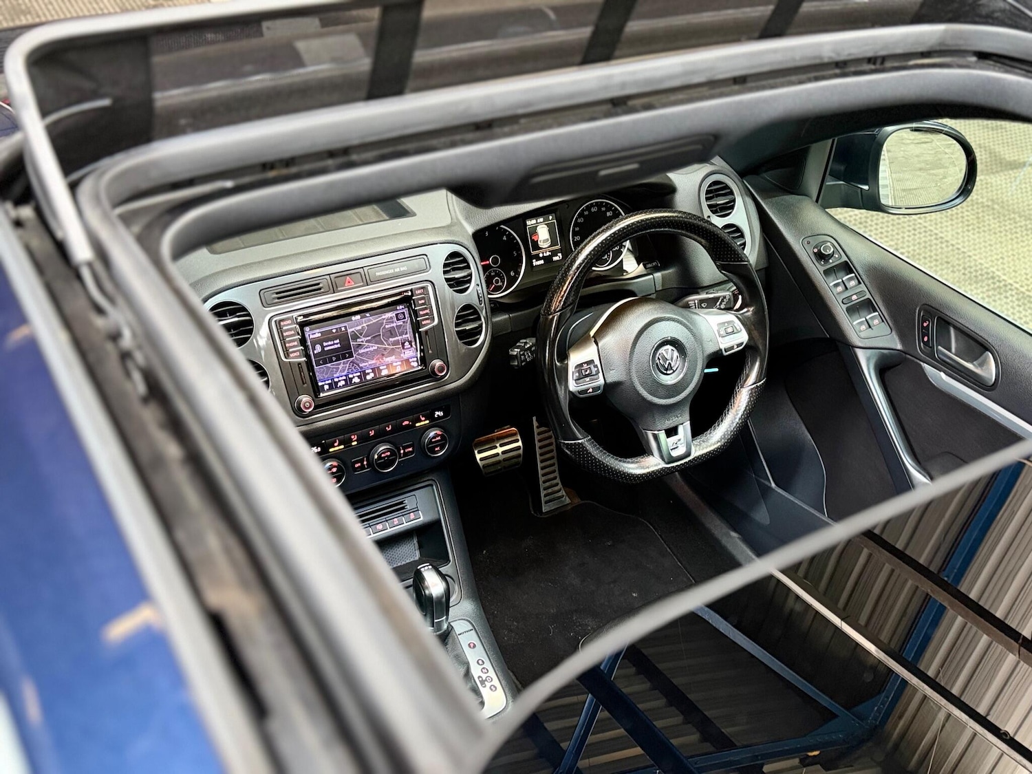 Used Volkswagen Tiguan 2015 for sale - 76714351: Photo 65