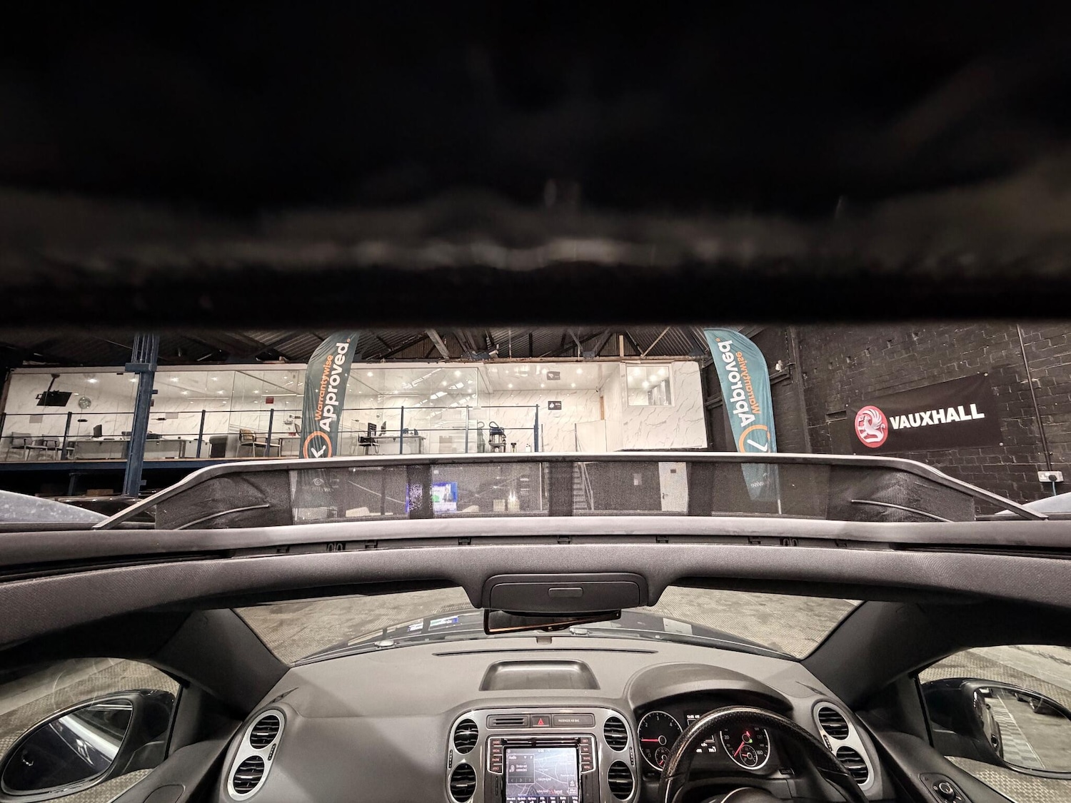 Used Volkswagen Tiguan 2015 for sale - 76714351: Photo 66