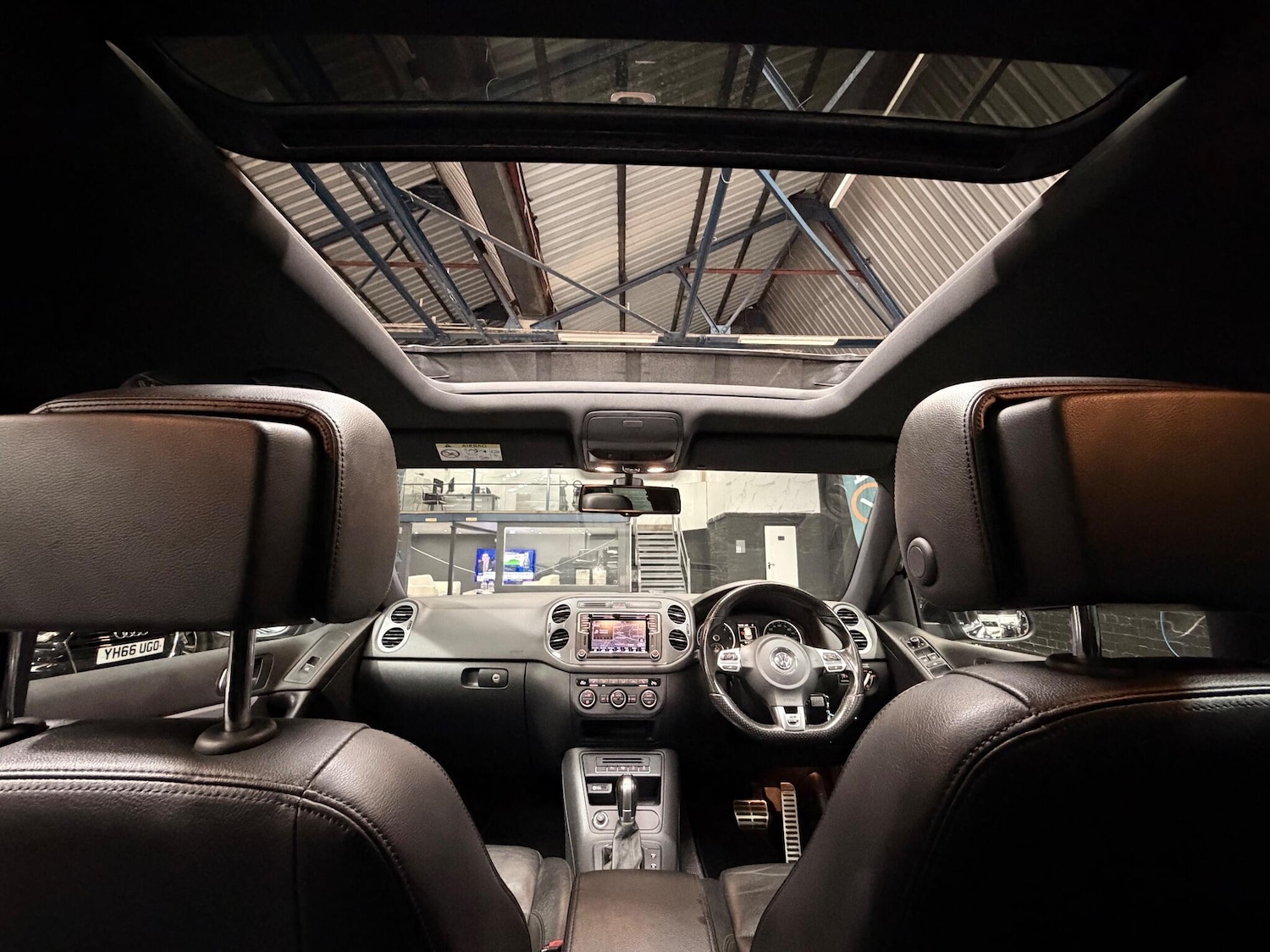 Used Volkswagen Tiguan 2015 for sale - 76714351: Photo 68