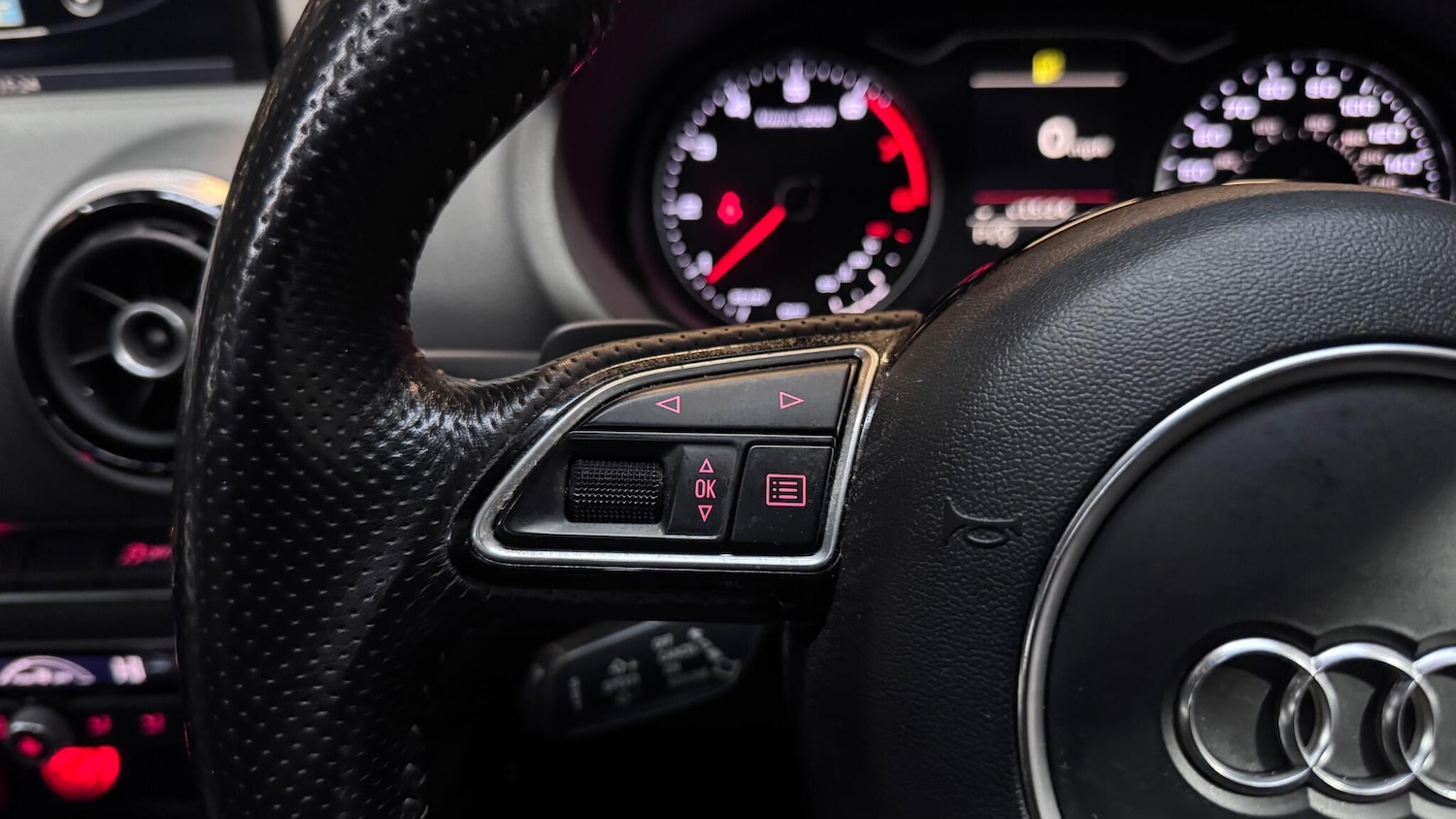 Used Audi A3 2016 for sale - 77109212: Photo 28