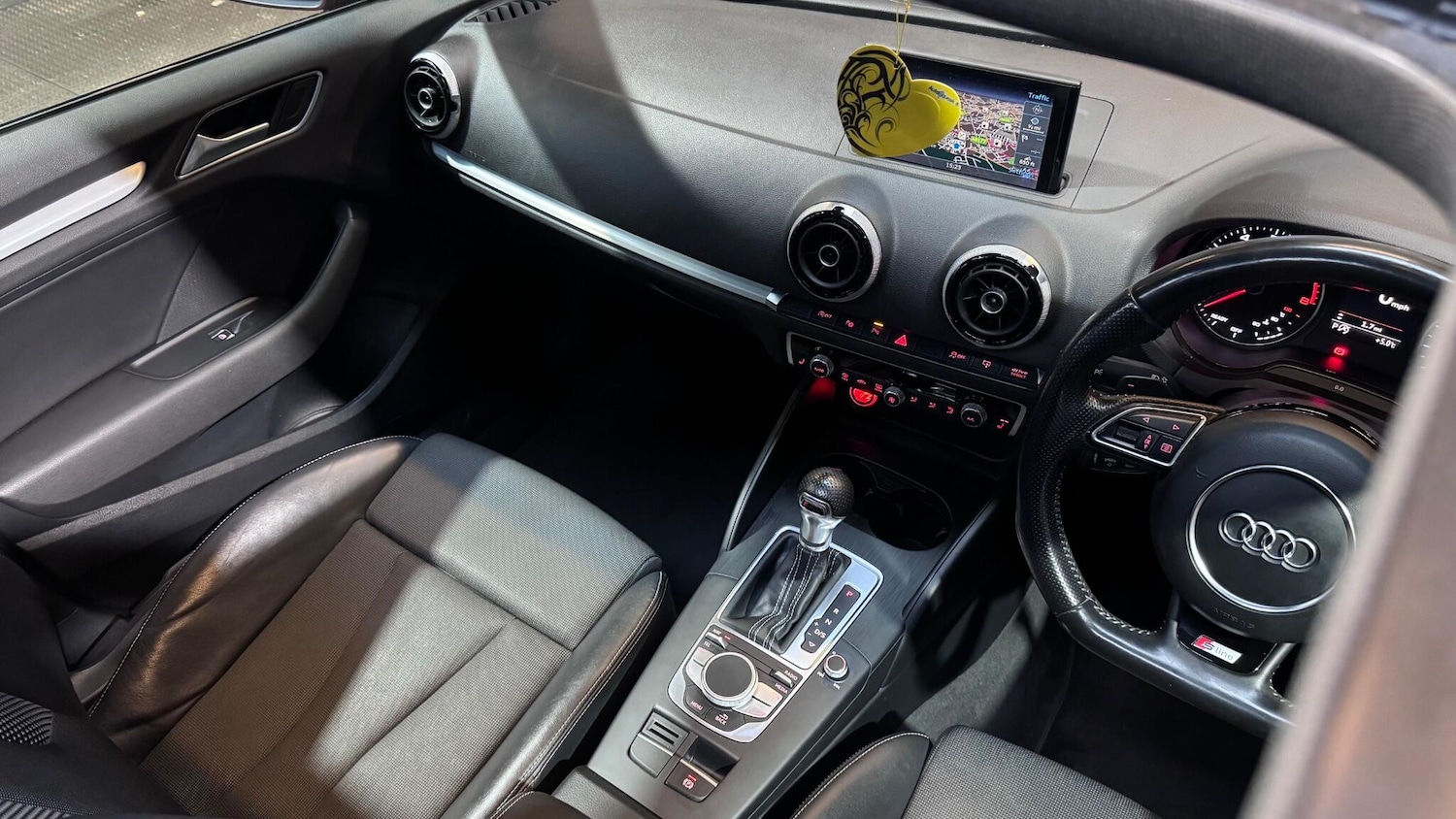 Used Audi A3 2016 for sale - 77109212: Photo 6