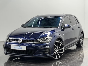 Used Volkswagen Golf 2017 for sale - 78923205: Photo