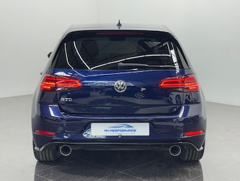 Used Volkswagen Golf 2017 for sale - 78923205: Photo