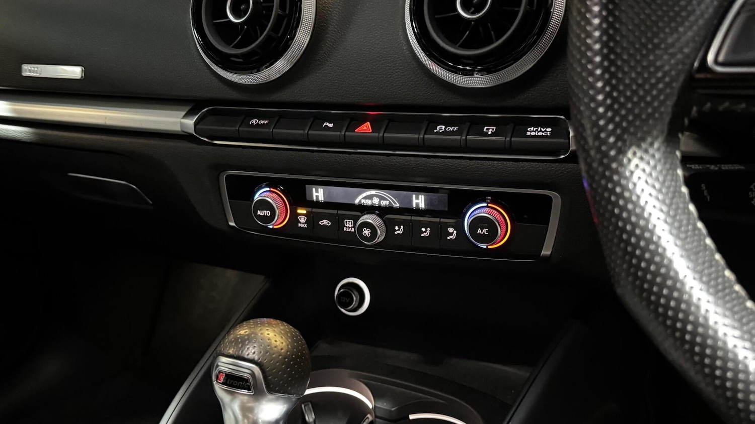 Used Audi A3 2016 for sale - 77400567: Photo 26