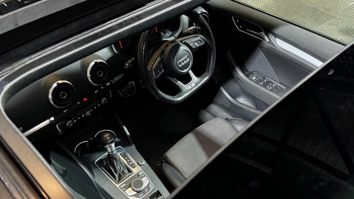 Used Audi A3 2016 for sale - 77400567: Photo 4