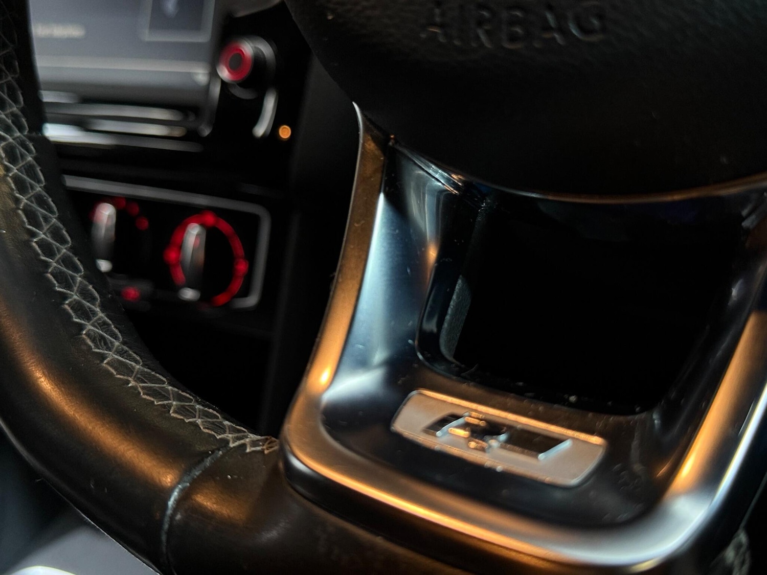 Used Volkswagen Polo for sale - 76458022: Photo 13