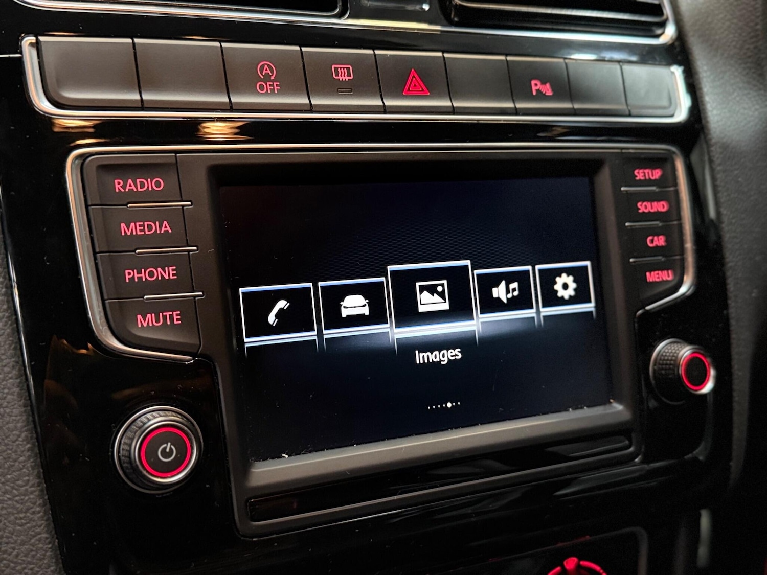 Used Volkswagen Polo for sale - 76458022: Photo 31