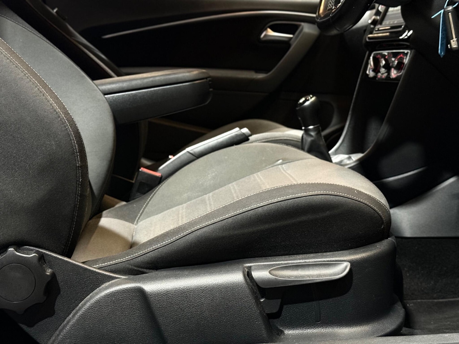 Used Volkswagen Polo for sale - 76458022: Photo 47