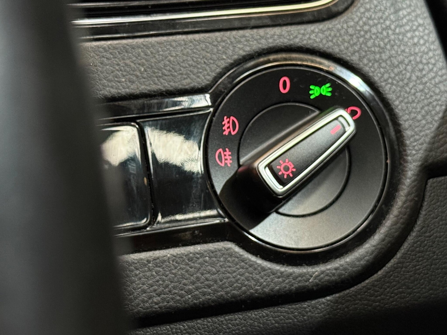 Used Volkswagen Polo for sale - 76458022: Photo 49