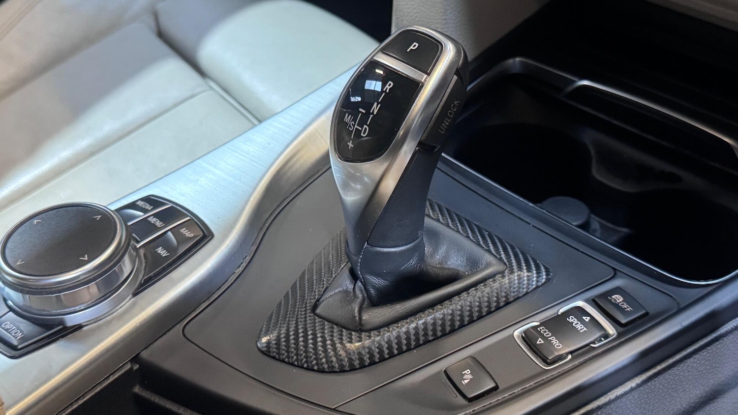 Used BMW 4 Series 2017 for sale - 77696092: Photo 43