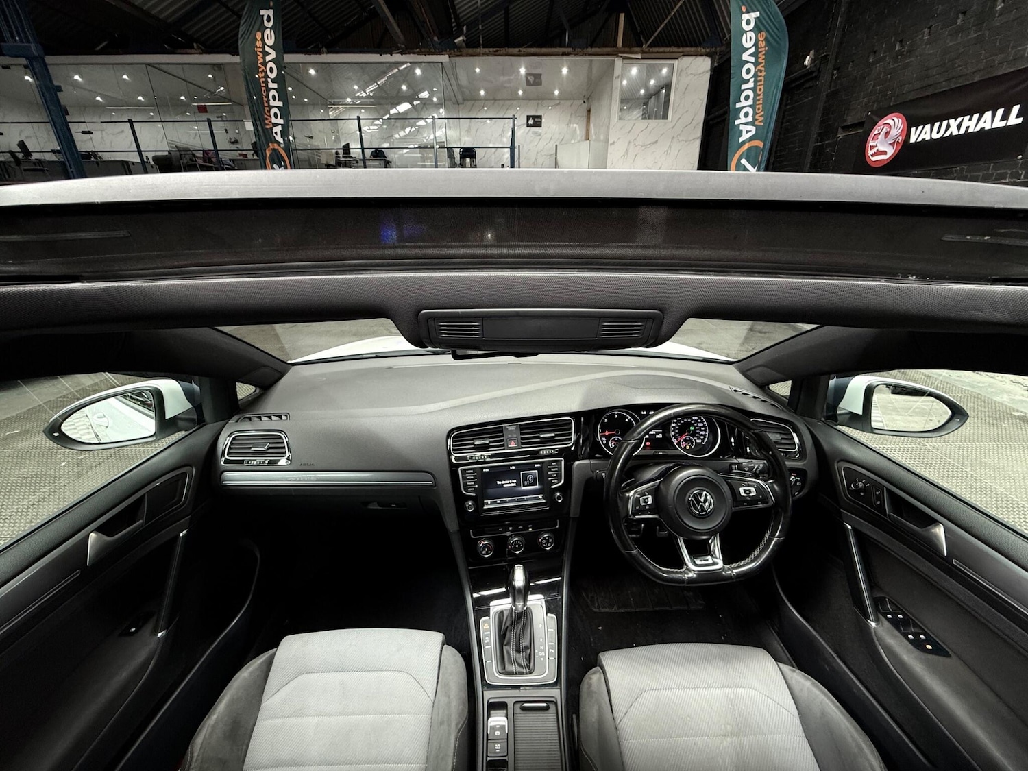 Used Volkswagen Golf 2016 for sale - 78007290: Photo 5