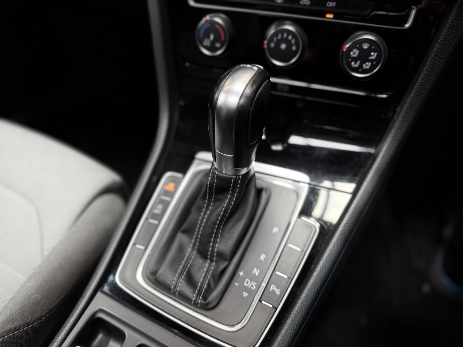 Used Volkswagen Golf 2016 for sale - 78007290: Photo 9