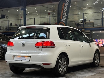 Used Volkswagen Golf 2010 for sale - 75991006: Photo