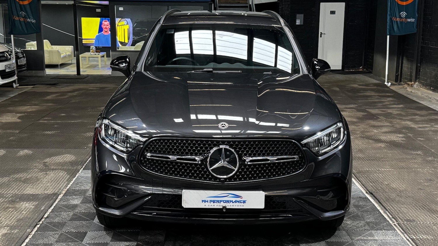 Used Mercedes-Benz GLC 2025 for sale - 77400564: Photo 17