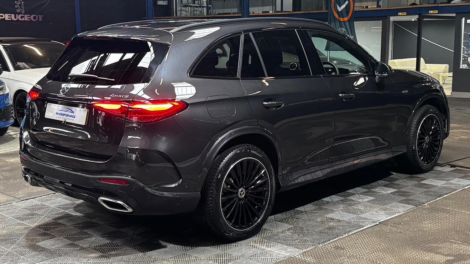 Used Mercedes-Benz GLC 2025 for sale - 77400564: Photo 77