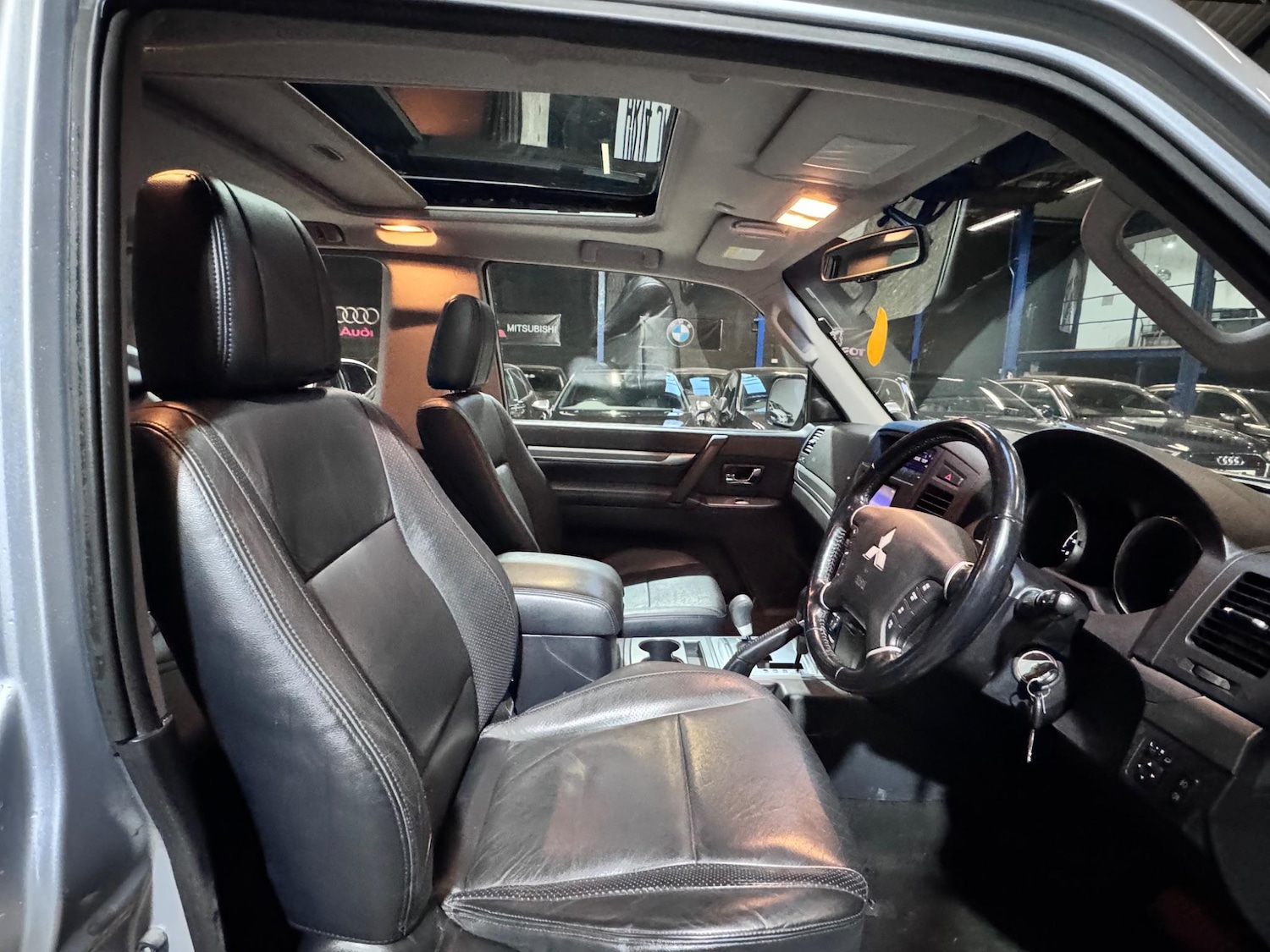 Used Mitsubishi Shogun 2007 for sale - 76152721: Photo 70