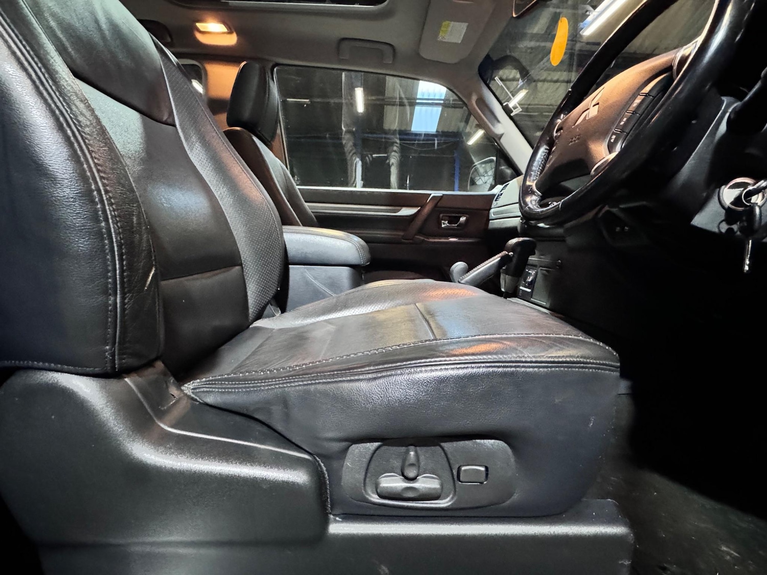 Used Mitsubishi Shogun 2007 for sale - 76152721: Photo 72