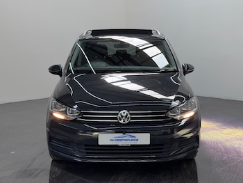 Used Volkswagen Touran 2018 for sale - 78481032: Photo