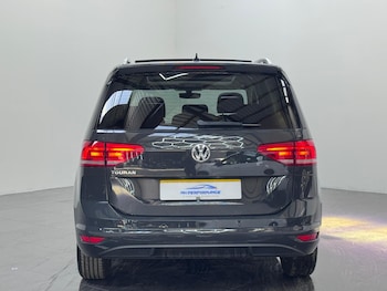 Used Volkswagen Touran 2018 for sale - 78481032: Photo