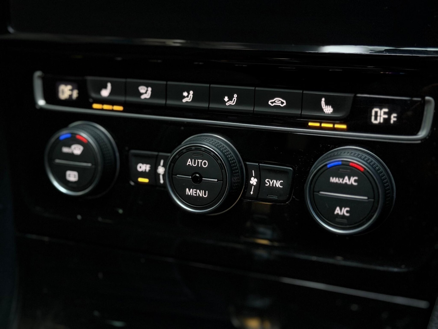 Used Volkswagen Golf 2019 for sale - 78047760: Photo 21