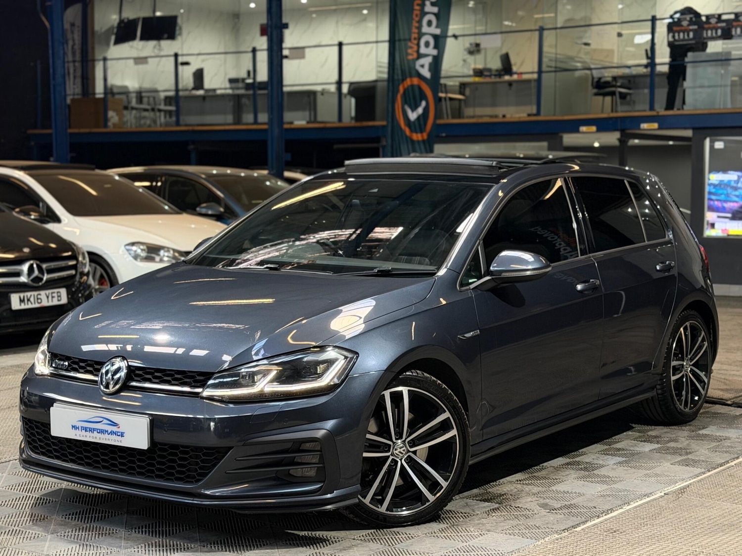Used Volkswagen Golf 2019 for sale - 78047760: Photo 24