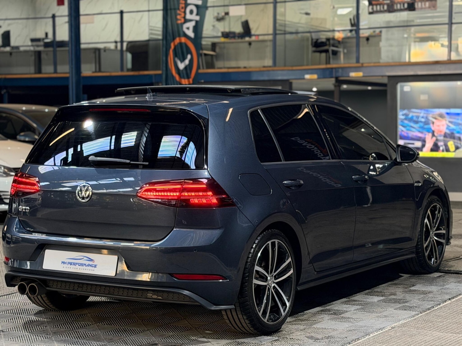 Used Volkswagen Golf 2019 for sale - 78047760: Photo 29
