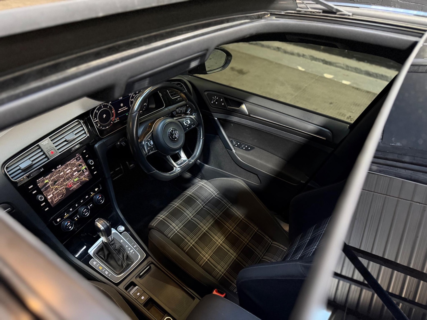 Used Volkswagen Golf 2019 for sale - 78047760: Photo 5