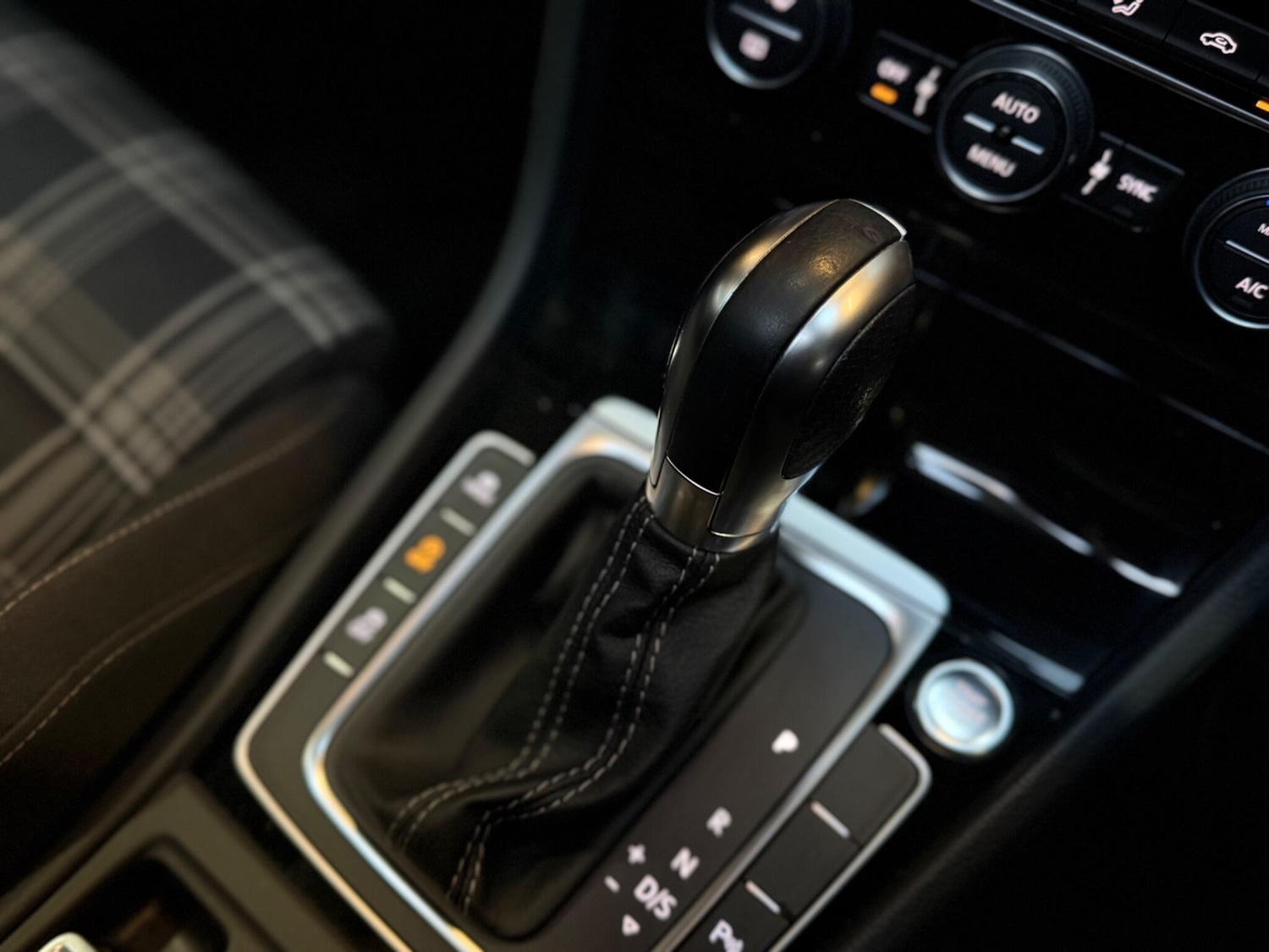 Used Volkswagen Golf 2019 for sale - 78047760: Photo 7