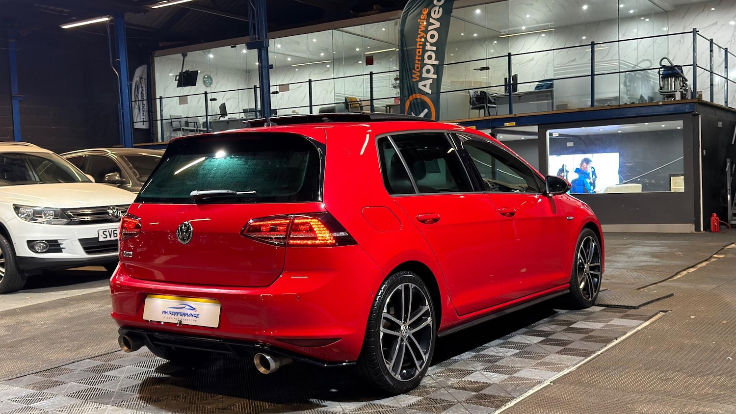 Used Volkswagen Golf 2015 for sale - 76585342: Photo 64