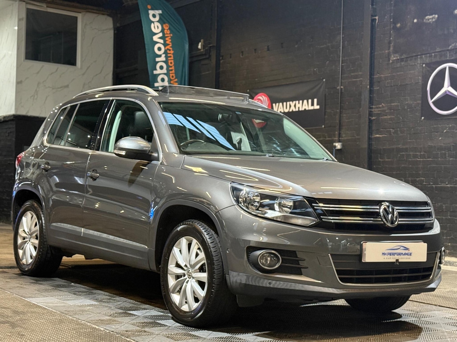 Used Volkswagen Tiguan 2014 for sale - 75904936: Photo 10