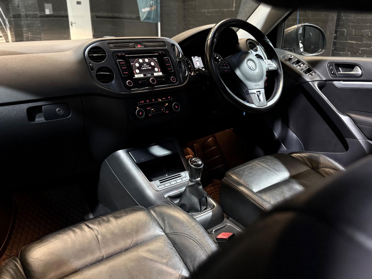 Used Volkswagen Tiguan 2014 for sale - 75904936: Photo 21