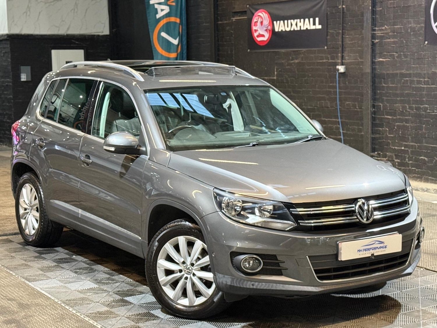 Used Volkswagen Tiguan 2014 for sale - 75904936: Photo 34