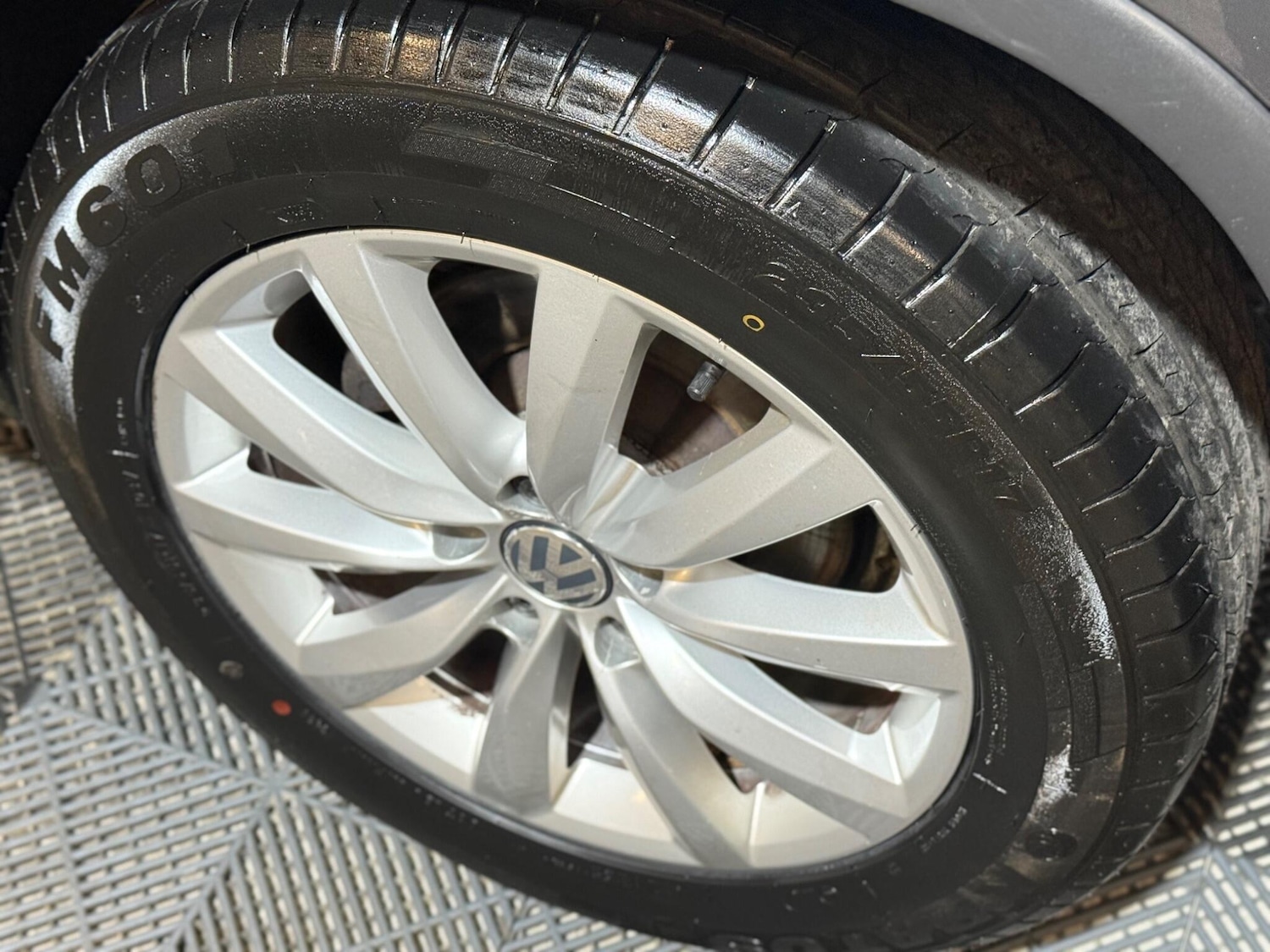Used Volkswagen Tiguan 2014 for sale - 75904936: Photo 62