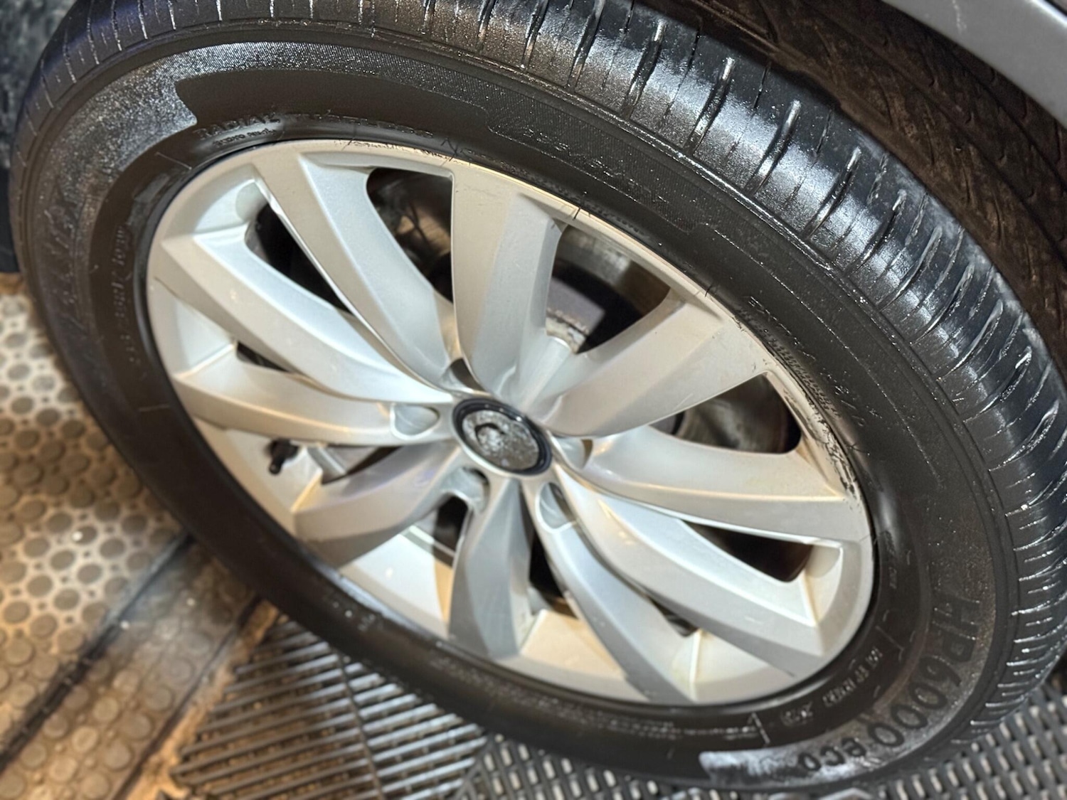Used Volkswagen Tiguan 2014 for sale - 75904936: Photo 67