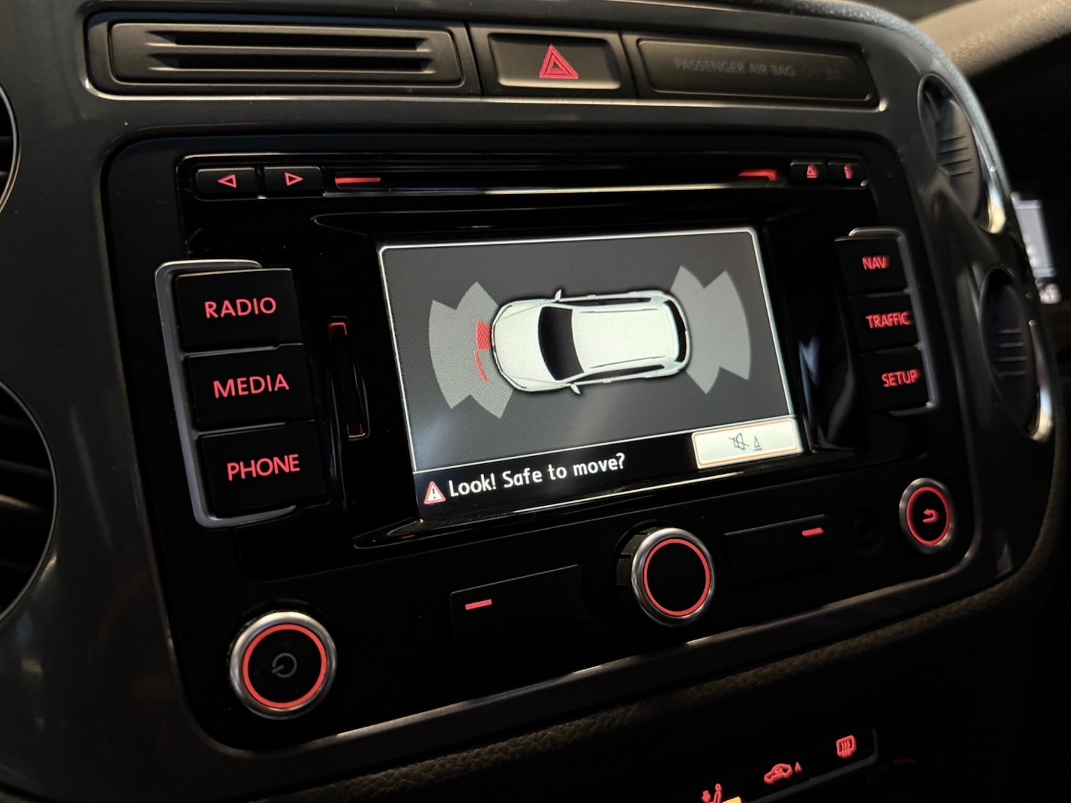 Used Volkswagen Tiguan 2014 for sale - 75904936: Photo 9