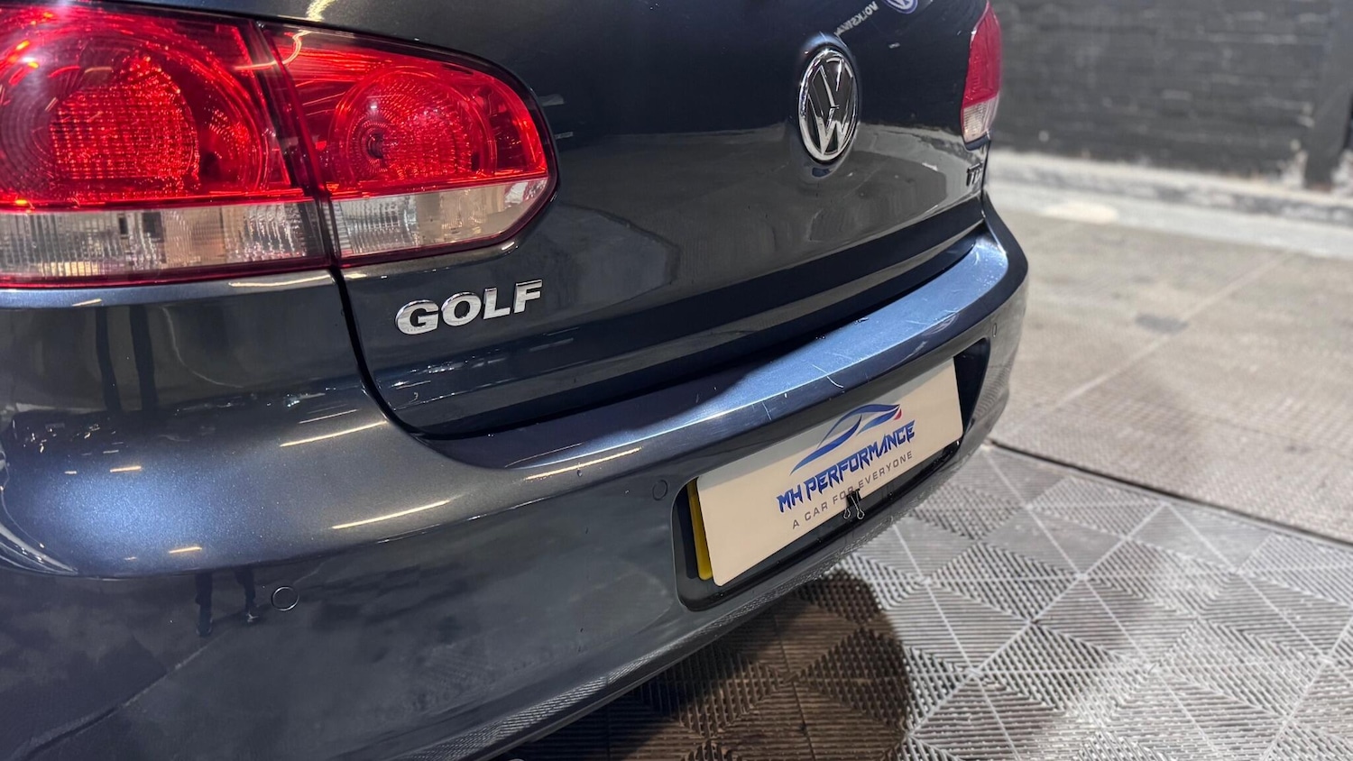 Used Volkswagen Golf 2010 for sale - 77041005: Photo 14