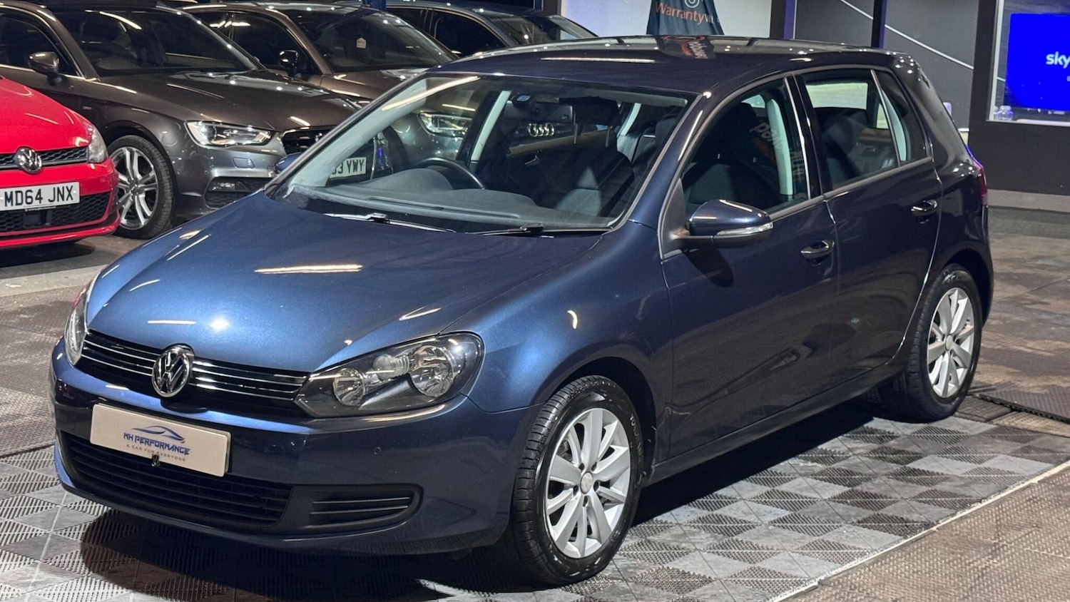 Used Volkswagen Golf 2010 for sale - 77041005: Photo 18