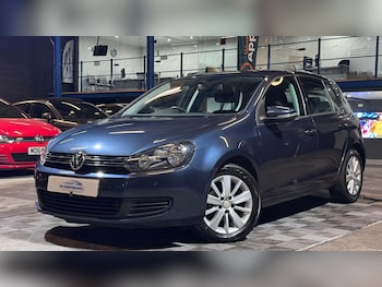Used Volkswagen Golf 2010 for sale - 77041005: Photo