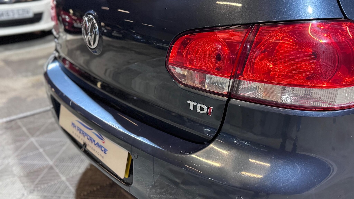 Used Volkswagen Golf 2010 for sale - 77041005: Photo 31