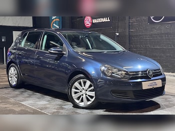 Used Volkswagen Golf 2010 for sale - 77041005: Photo