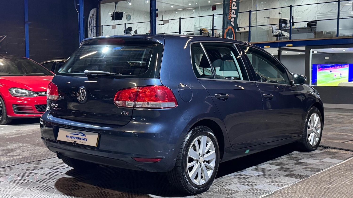Used Volkswagen Golf 2010 for sale - 77041005: Photo 51