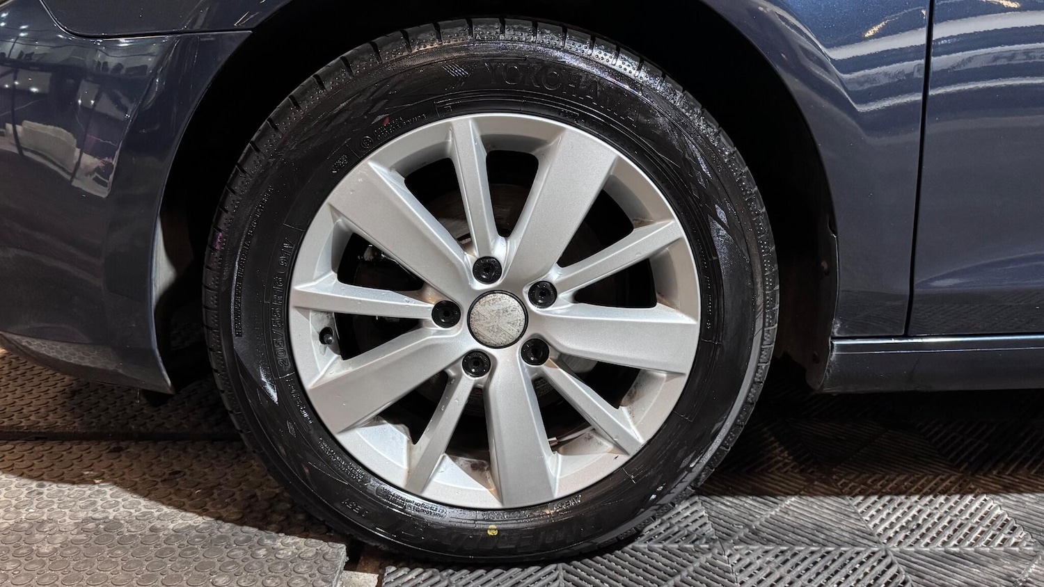 Used Volkswagen Golf 2010 for sale - 77041005: Photo 52