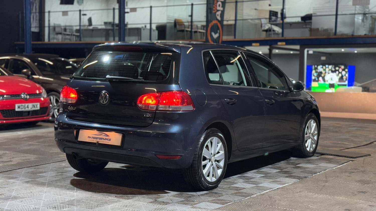 Used Volkswagen Golf 2010 for sale - 77041005: Photo 61