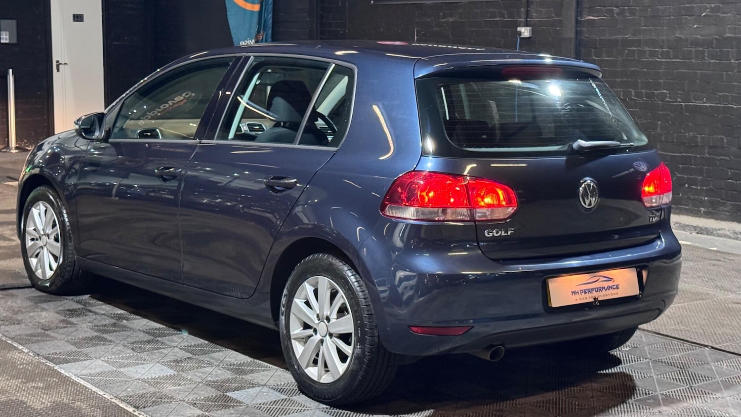 Used Volkswagen Golf 2010 for sale - 77041005: Photo 62