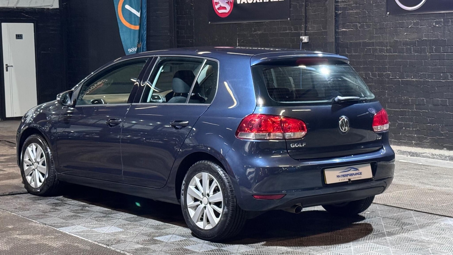 Used Volkswagen Golf 2010 for sale - 77041005: Photo 66