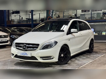 Used Mercedes-Benz B Class 2012 for sale - 77909147: Photo