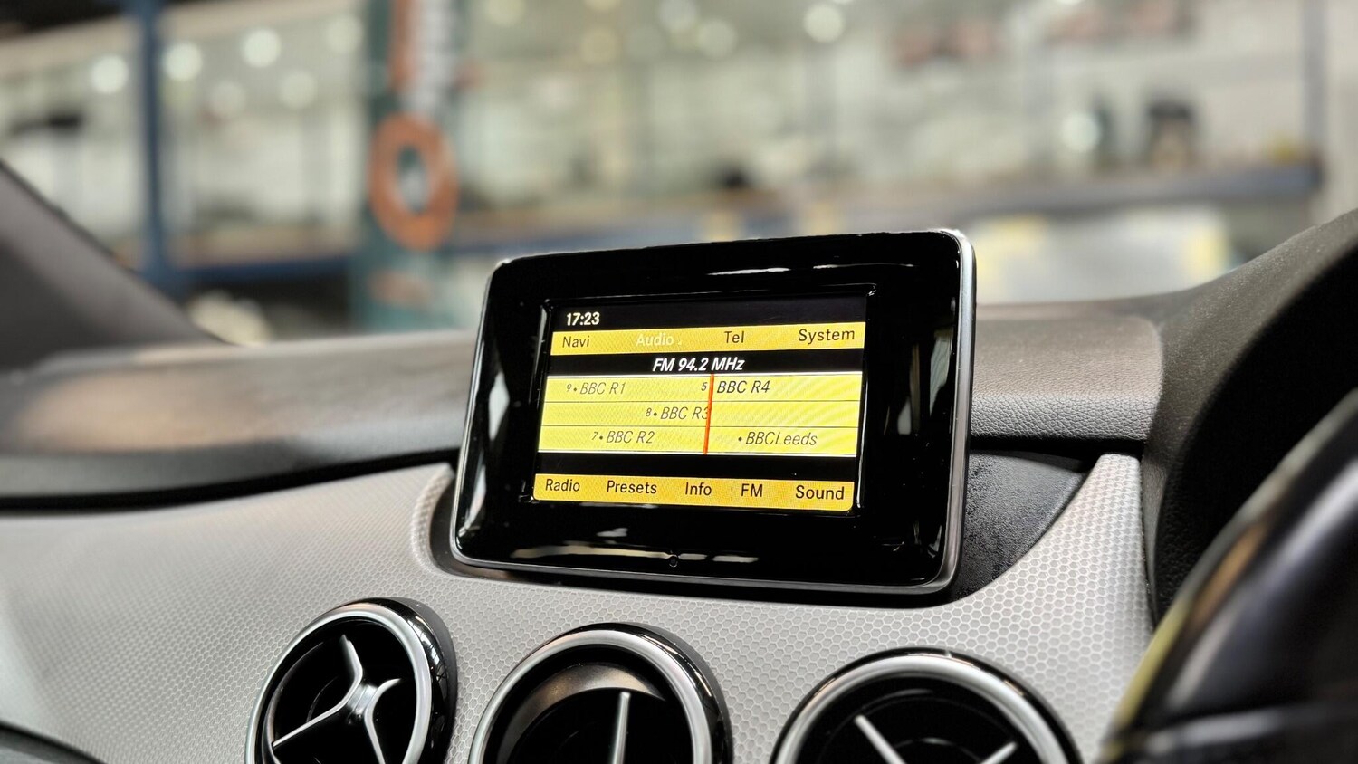 Used Mercedes-Benz B Class 2012 for sale - 77909147: Photo 21