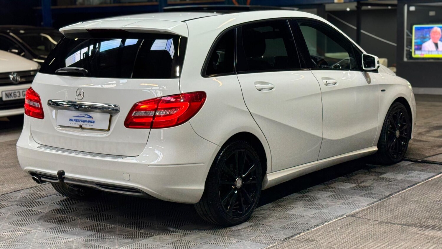 Used Mercedes-Benz B Class 2012 for sale - 77909147: Photo 28