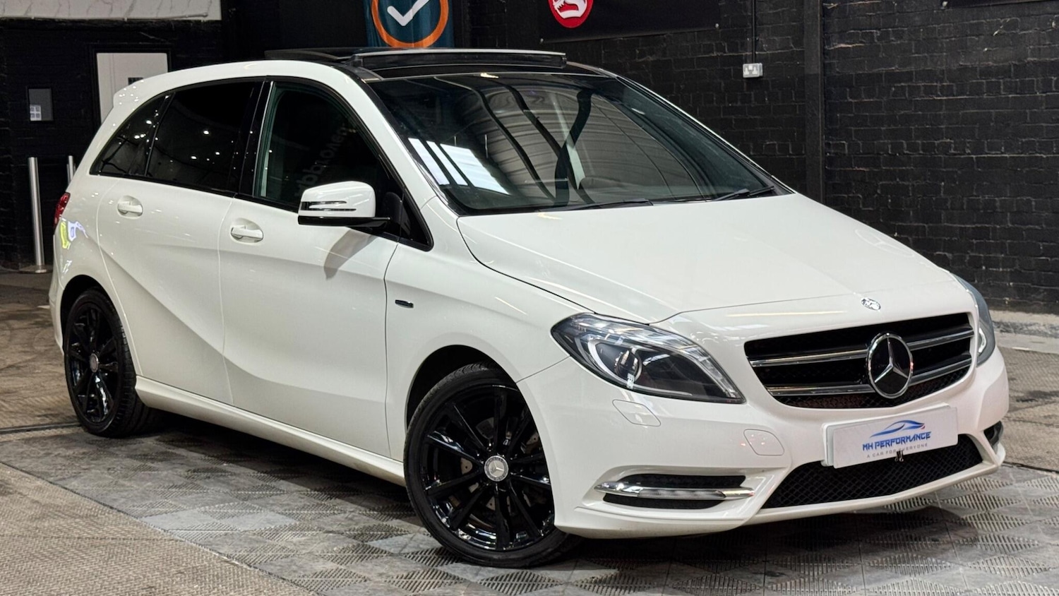 Used Mercedes-Benz B Class 2012 for sale - 77909147: Photo 3